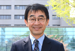 研究部長